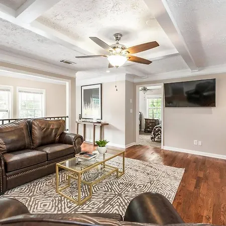 Gorgeous East Village Home Near Downtown Sleeps 12 5 Bedrooms Coffee Bbq Ac Parking
